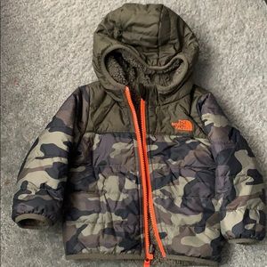 North face reversible jacket